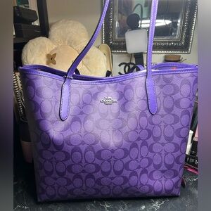 Coach tote